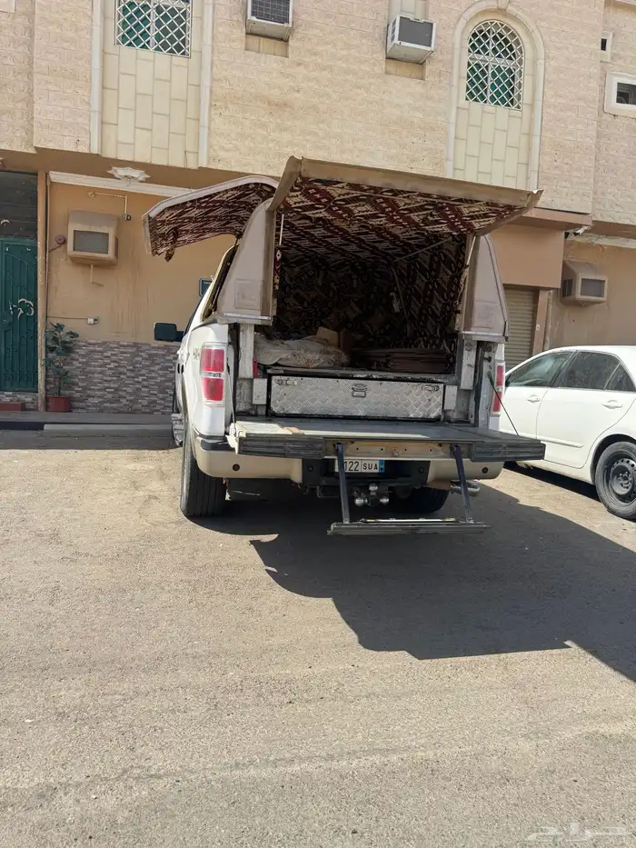 فورد اف 150 نظيف مجهز للرحلات 4