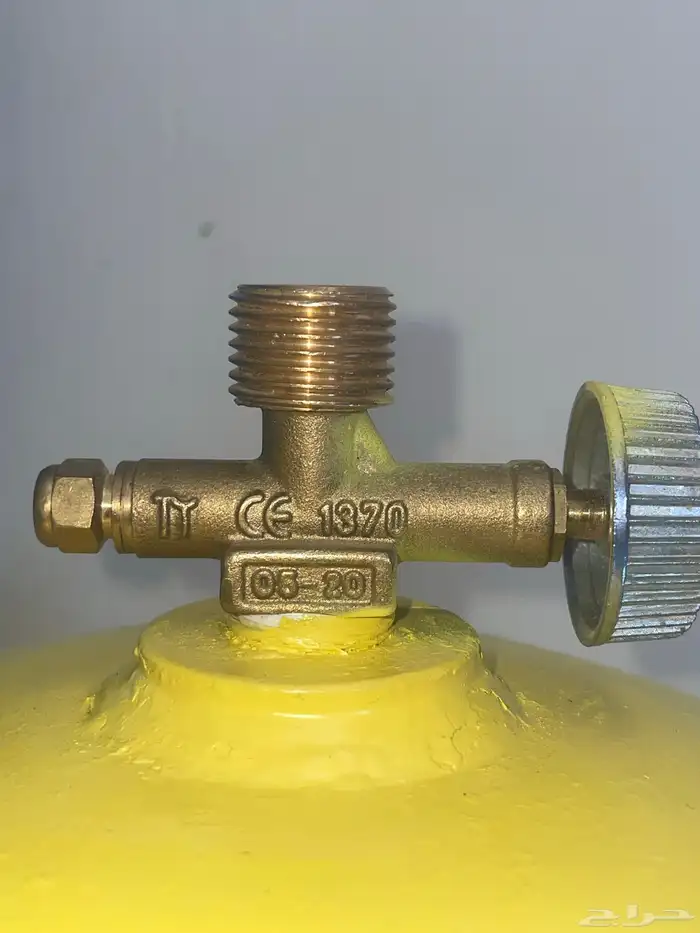 دبه غاز إيطالي قديمه ( سفرت ) 3