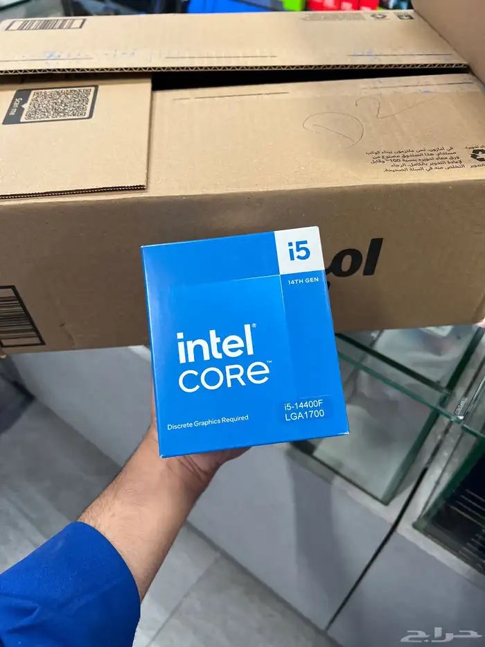 معالج ورامات من كورسير وssd من كينغستون 3