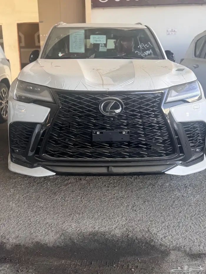 لكزس اف سبورت LX600سعودي اصفار 2025 1