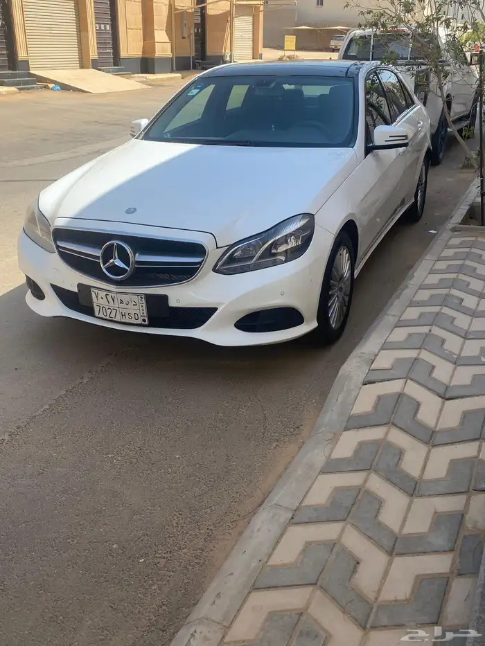 مرسيدس E200 2014 1