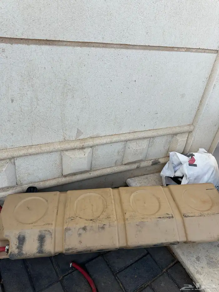 تنك ماء لربع خصيصا  ويركب على اي سيارة 0