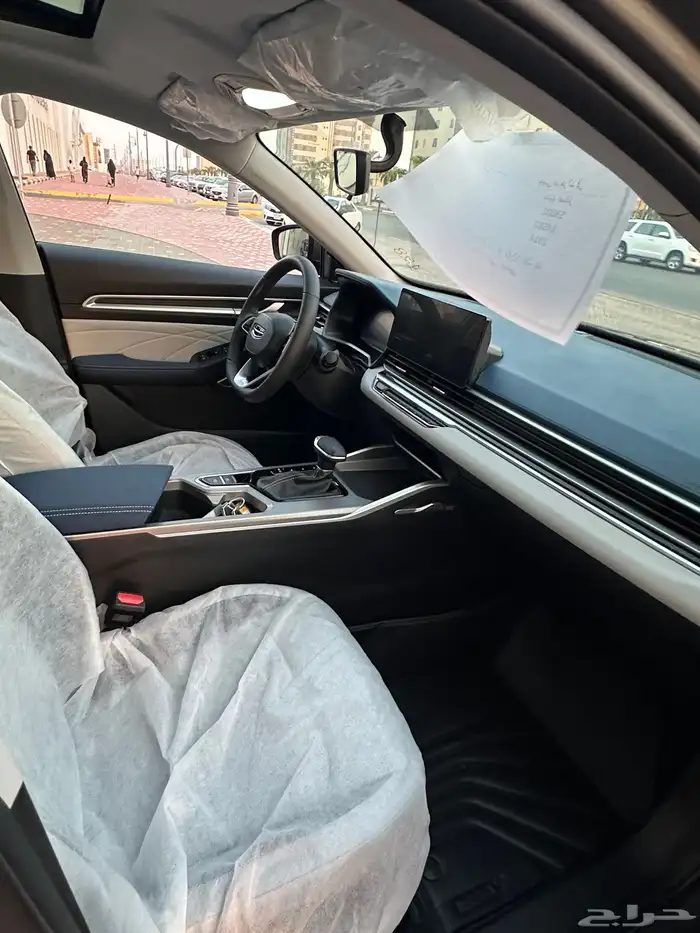 جيلي ام جراند فل 2024 19