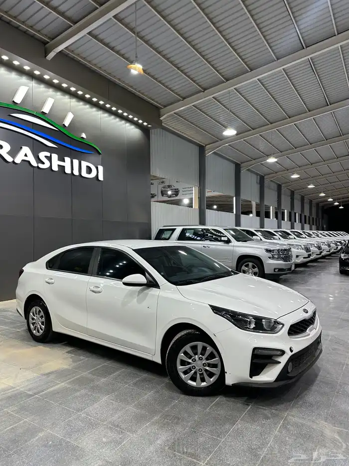 سيراتو 2021 لؤلؤي 1.6 لدى معرض(عبيد الرشيدي) 6