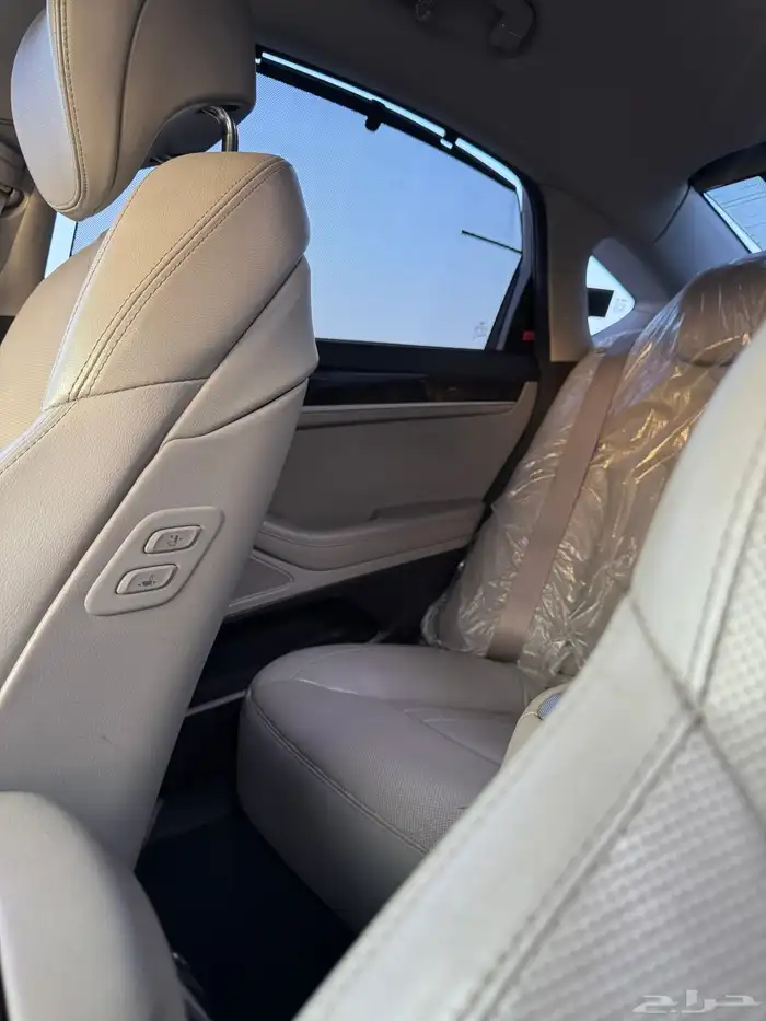 جنسيس G80 2018 24