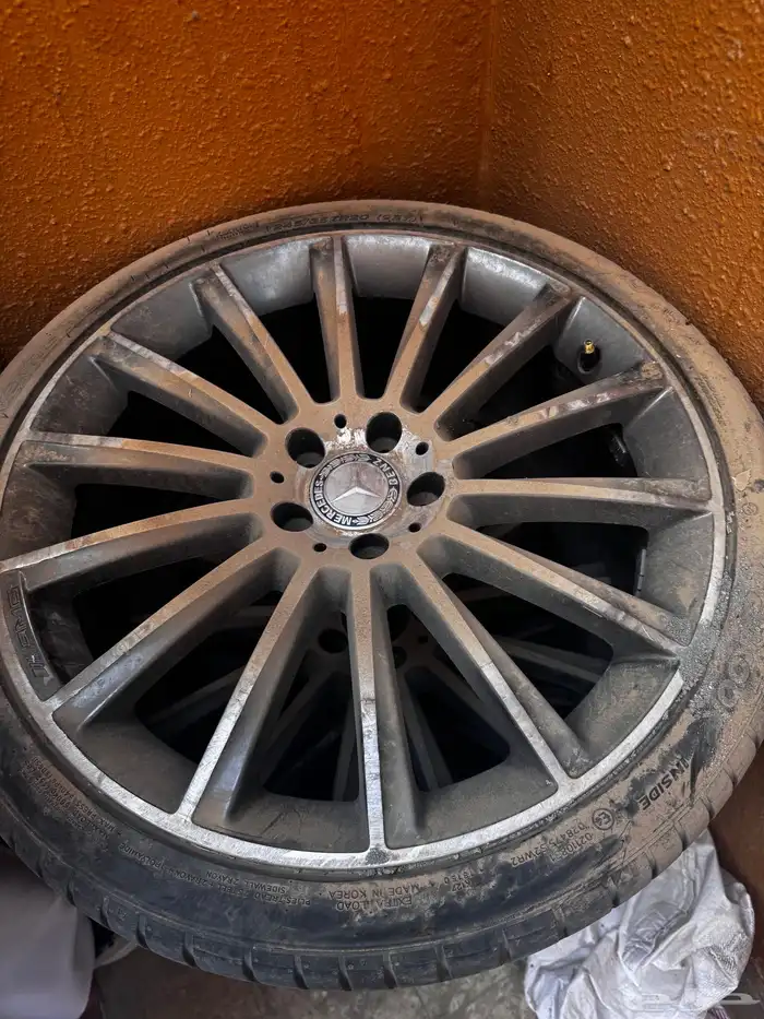 جنوط مارسدس اس كلاس مقاس 20 0