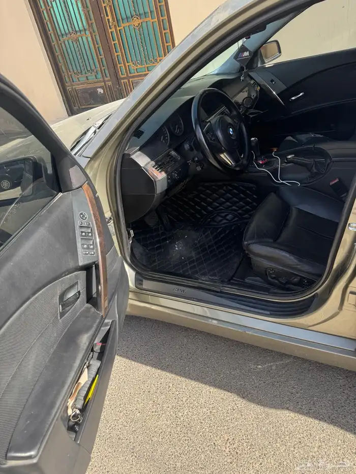 للبيع BMW E60 545i 5
