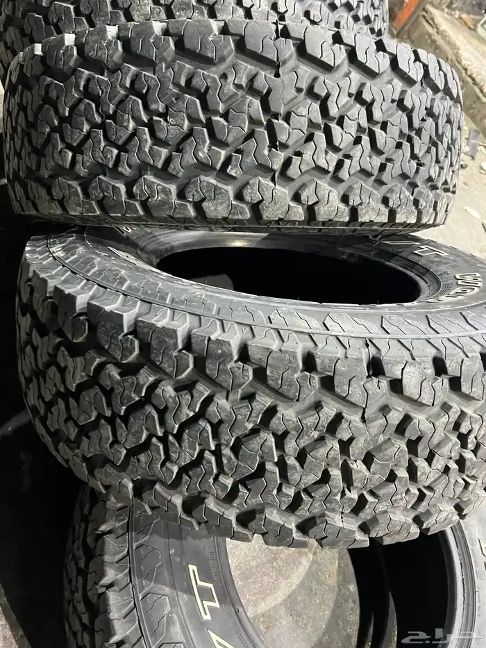 كفرات ماكسس حجري فتك مقاس 265 70 16 17