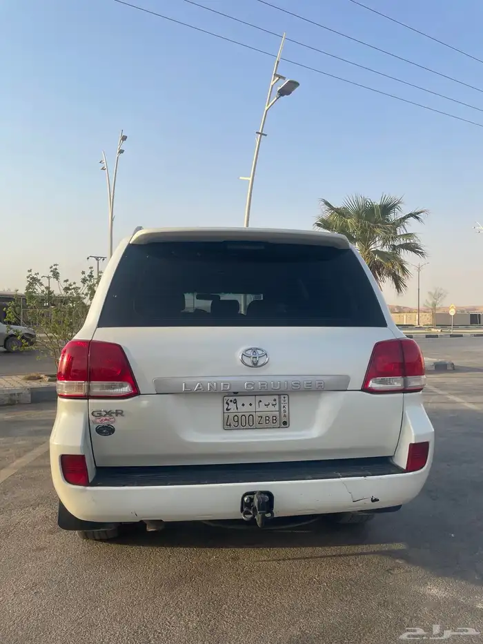 تويوتا لاندكروزر 2