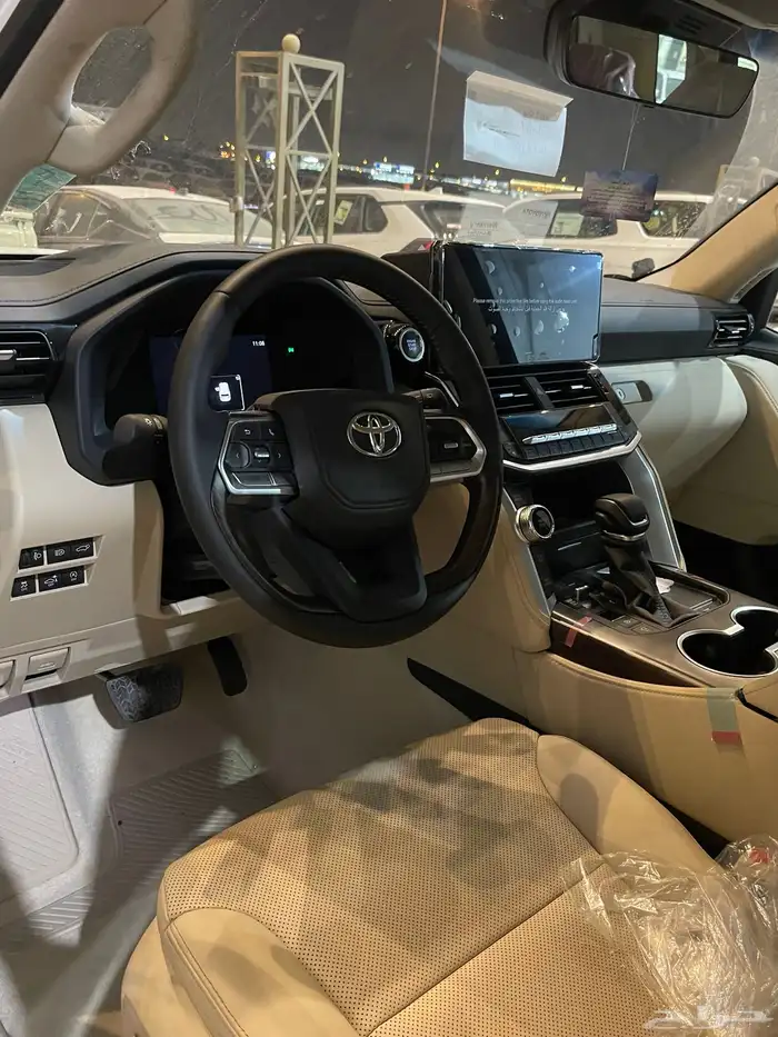 لاندكروزر جكسار GXR L4 2025 4