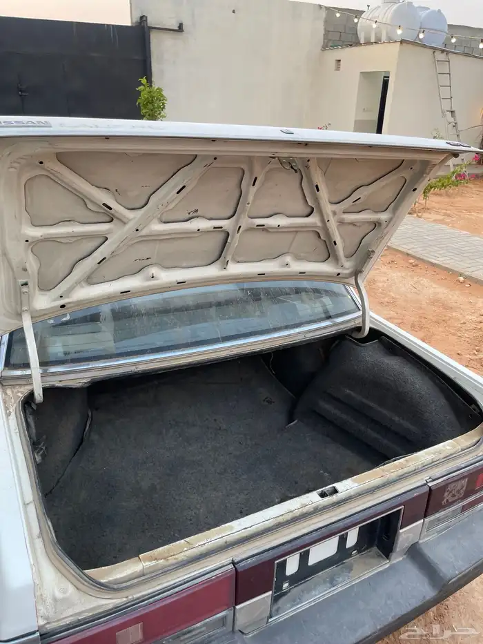 نيسان لوريل 1985 200L تشليح قطع 37