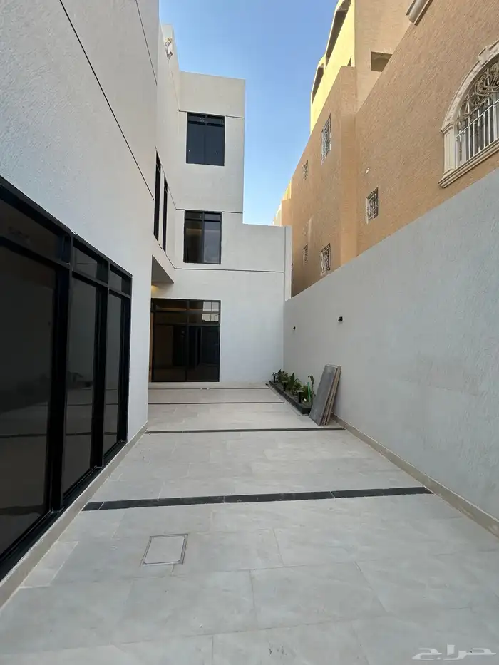 فيلا بيع ظهرة لبن مساحة 250 جديدة 13