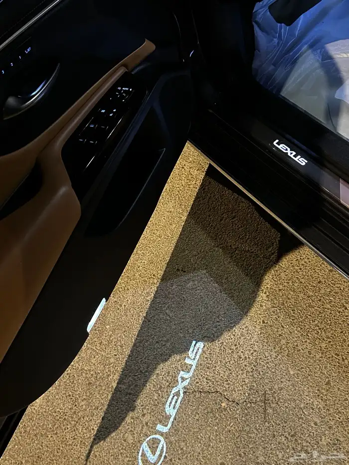 لكزس ES350 2023 25