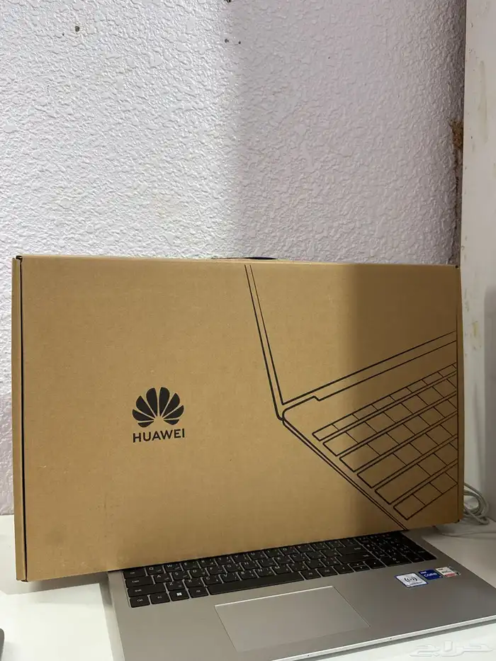 لابتوب هواوي معالج إنتل i7 نظيف جدا بكامل اغراضه 4