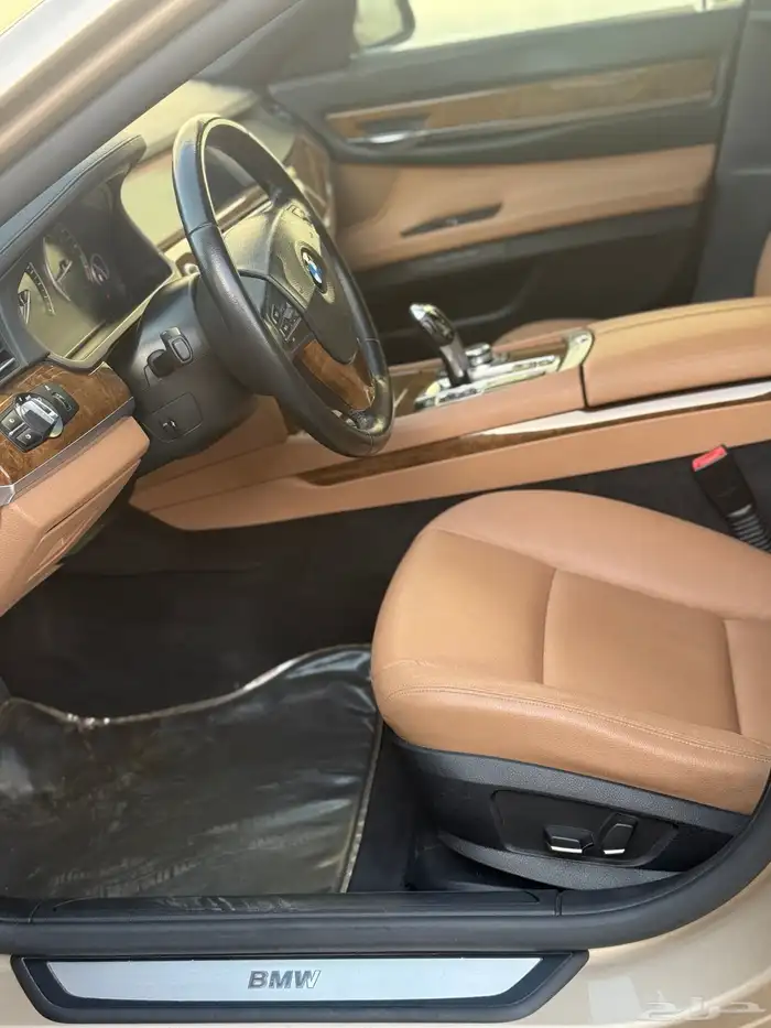 بحالة الوكالة وممشى قليل BMW 730 12