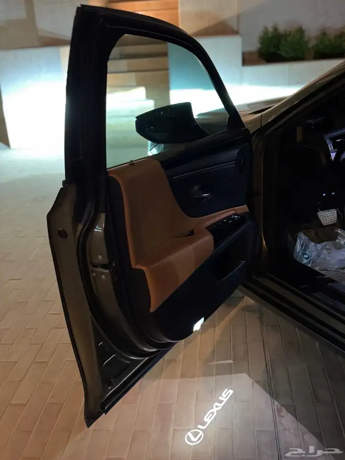 لكزس ES 250 عبداللطيف جميل 18