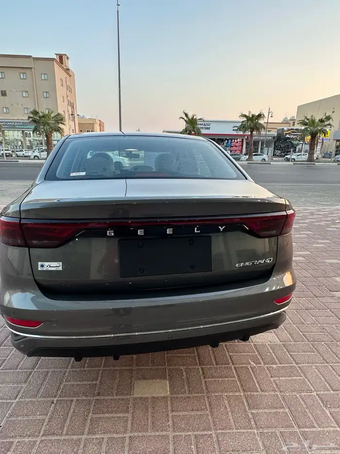 جيلي ام جراند فل 2024 22