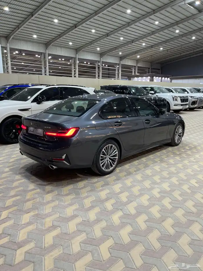 بي ام دبليو 320i 2020 مالك 1 صيانات وكاله 4