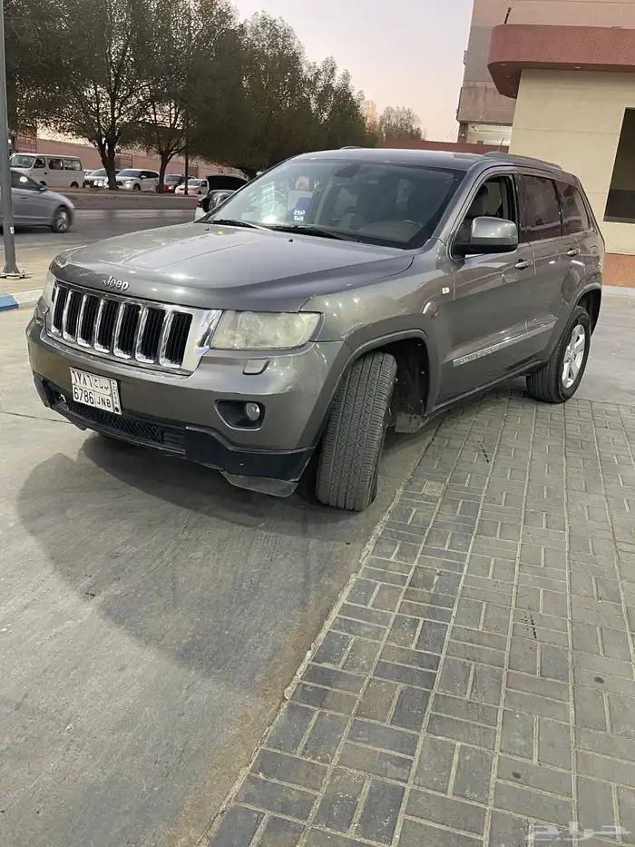 جيب جراند شيروكي 2012 4