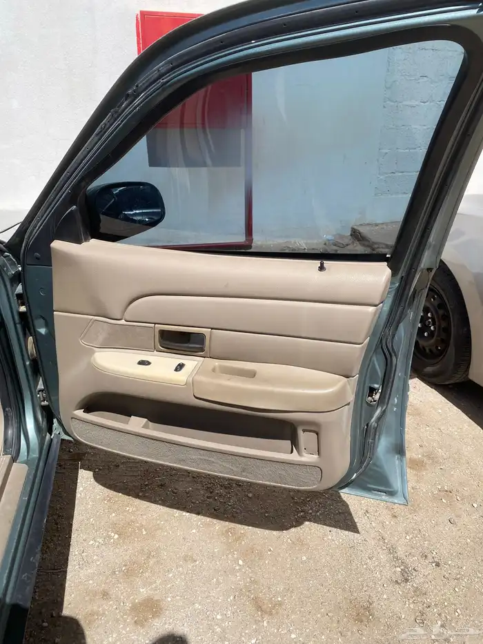 فورد 2005 للبيع بسعر خيالي 6