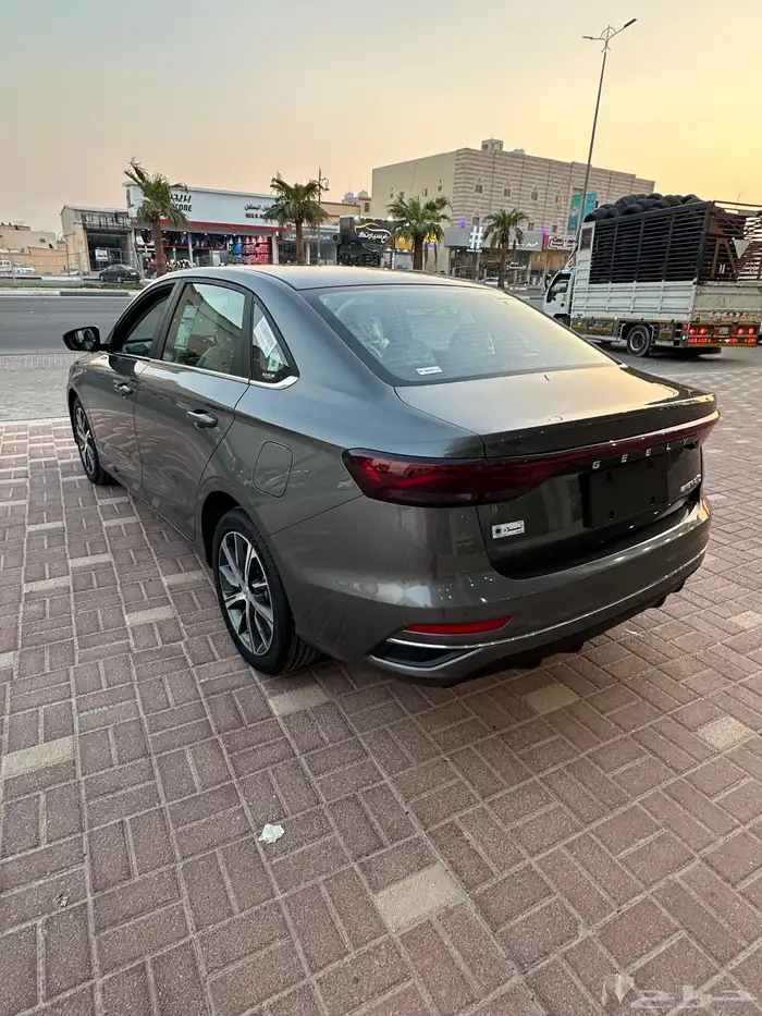 جيلي ام جراند فل 2024 6