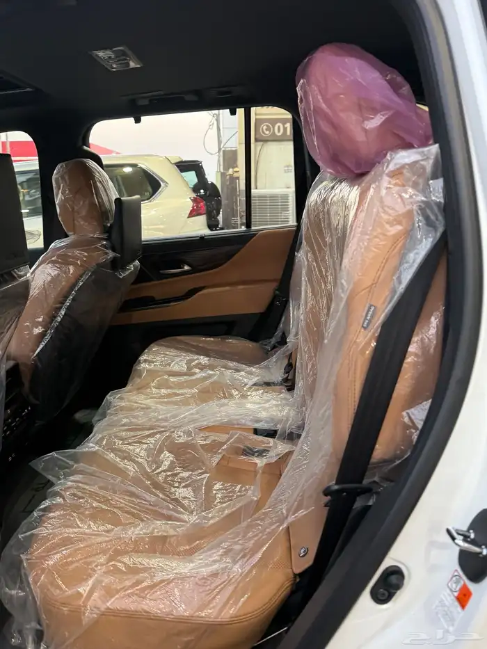 لكزس 2025 LX600 BB عداد 5300 كيلو سعودي فل 14