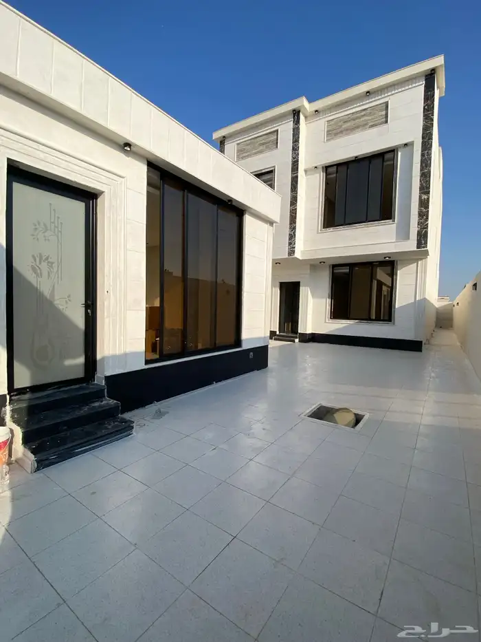 للبيع فله مفصولة ضاحيه الجبيل 1