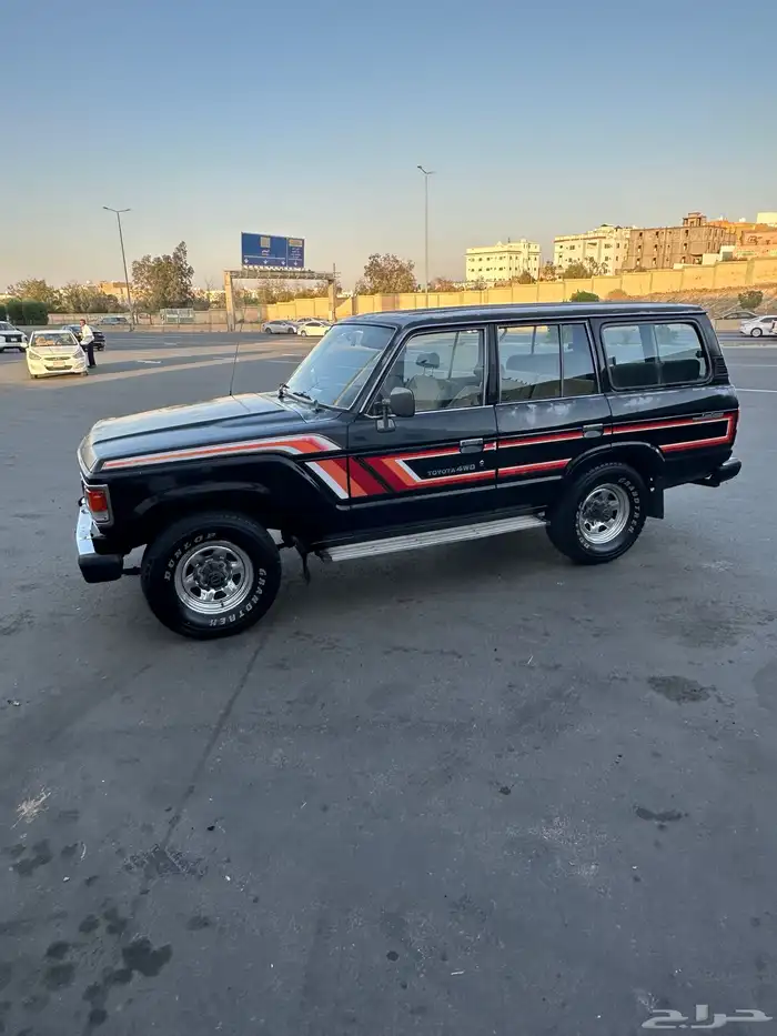 لاندكروزرمديل 86 شبه وكاله 19