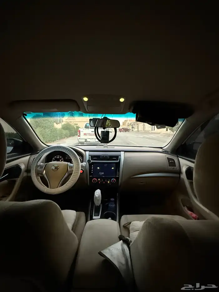 نيسان التيما 2013 8