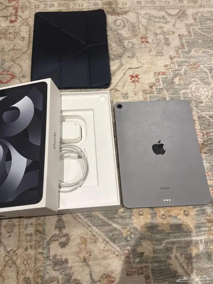 للبيع iPad Air الجيل الخامس جديد 2