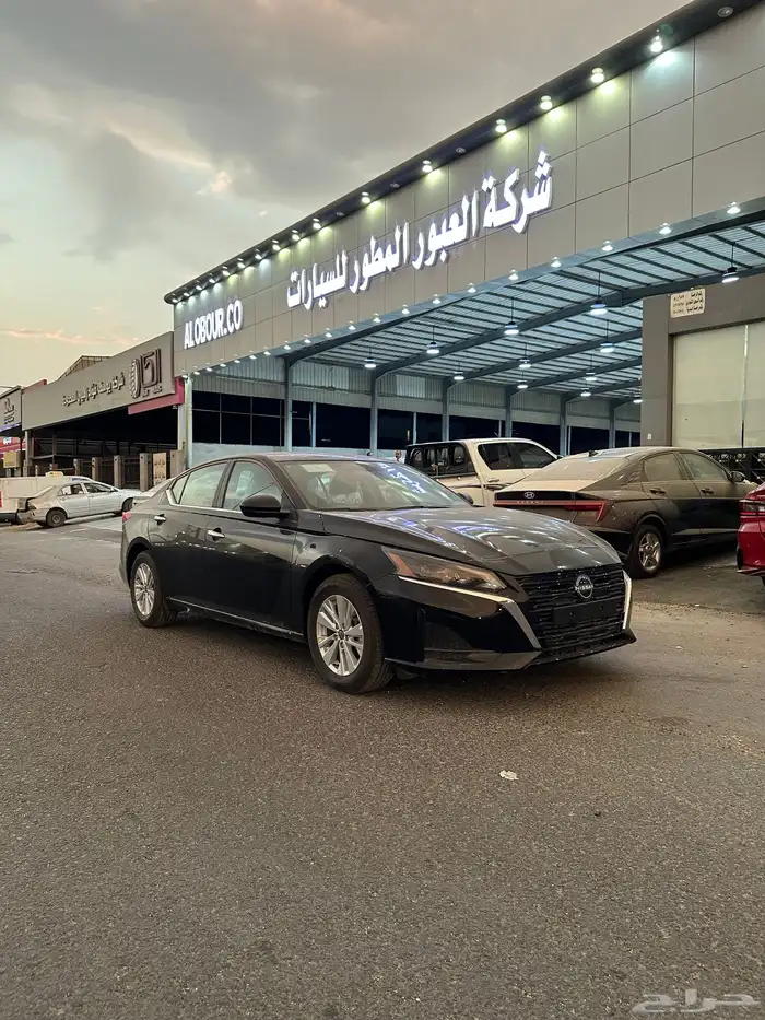 نيسان التيما استاندر ماكينه 2.5 موديل 2025 0