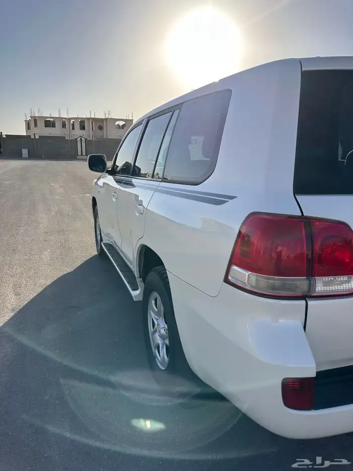 لاندكروزر 2009 جي شرط 8