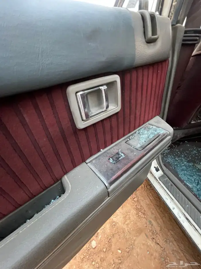 نيسان لوريل 1985 200L تشليح قطع 19