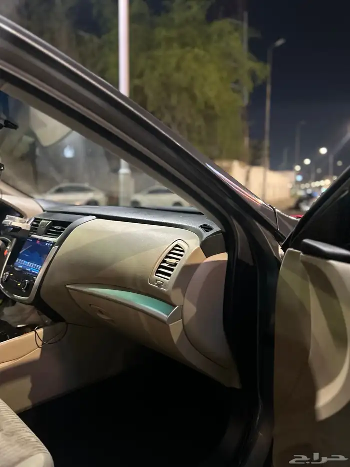 نيسان التيما 12