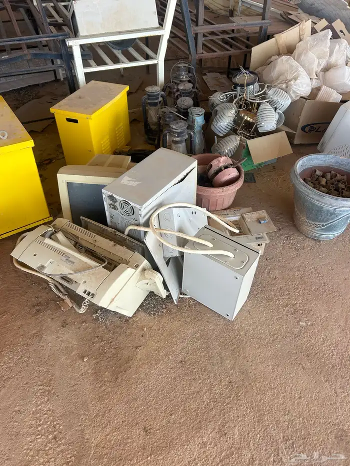 للبيع للبيع. متفرقات وادوات مختلفه زراعيه وكهربايئه 2