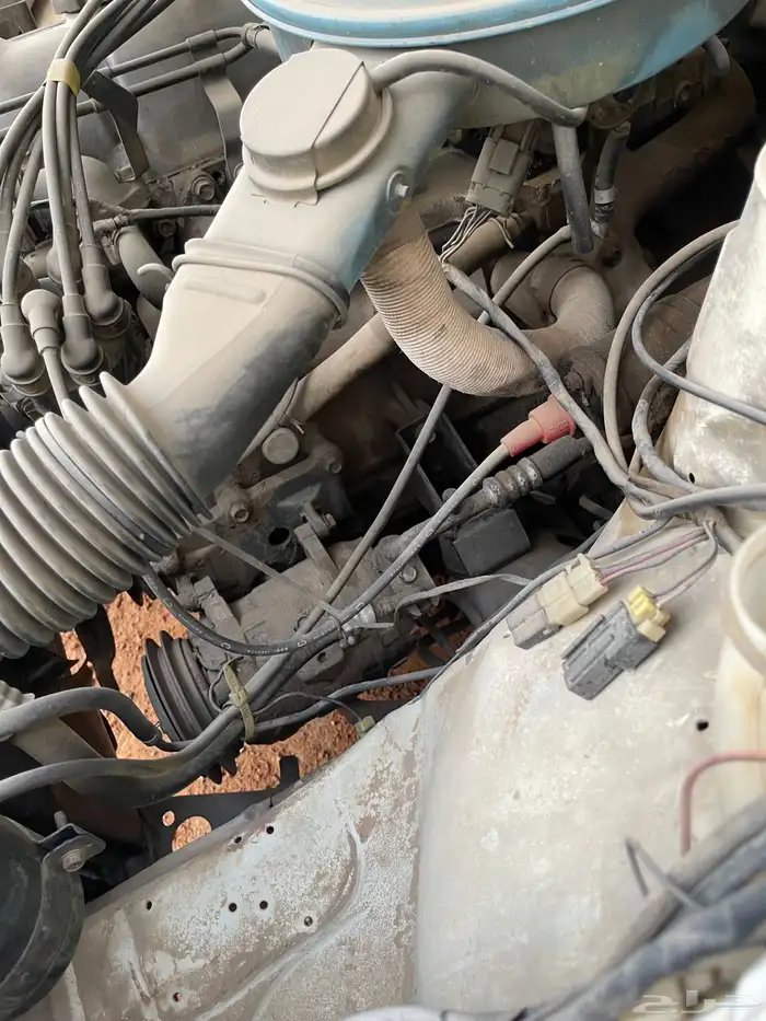 نيسان لوريل 1985 200L تشليح قطع 52