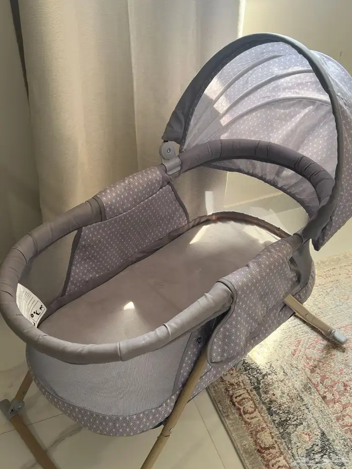 سرير اطفال للبيع 1