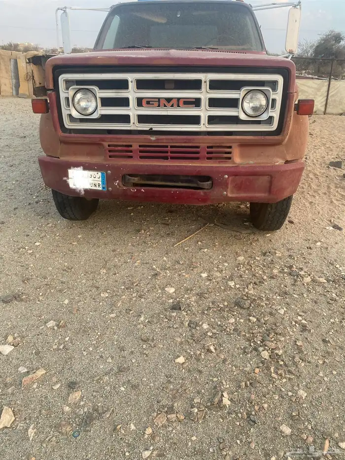وايت جمس بنزين نظيف 9 طن مطوف 5 سنوات 2