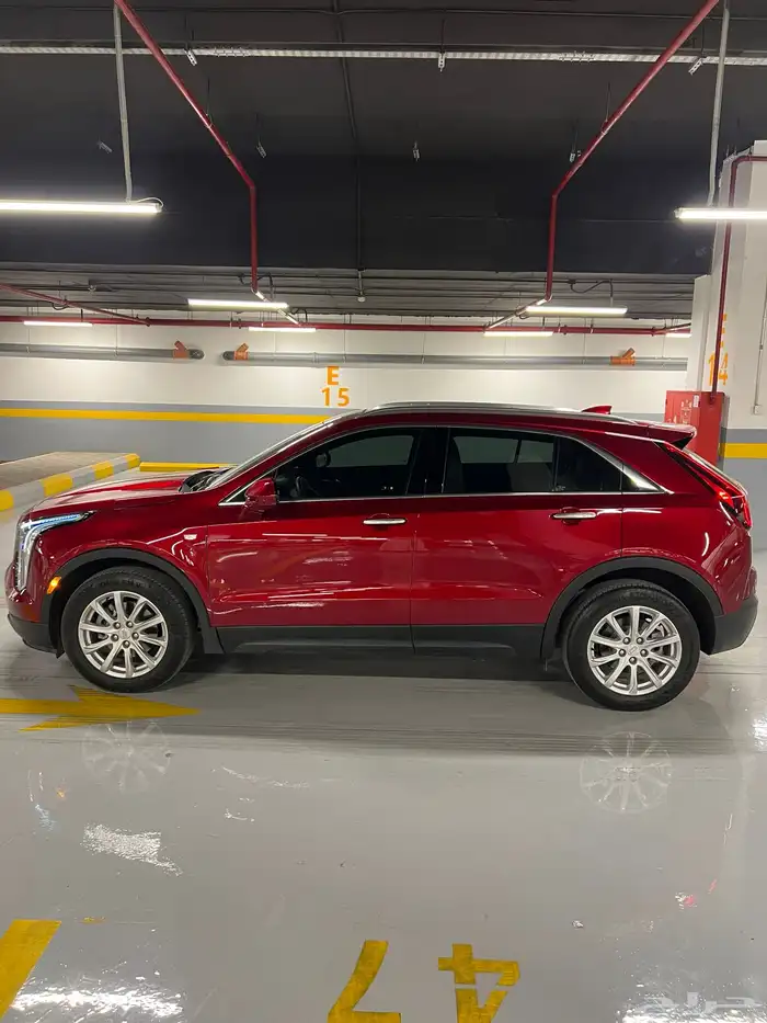 كاديلاك xt4 2023 شبة جديد 9