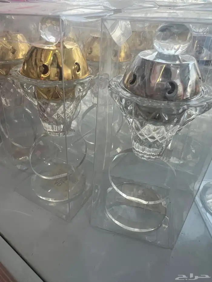 توزيعات يوم المعلم مع امكانيه طباعه كرت او ثيم حسب الطلب 24