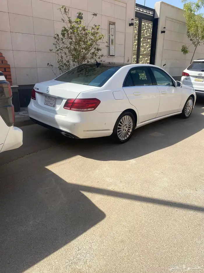 مرسيدس E200 2014 5