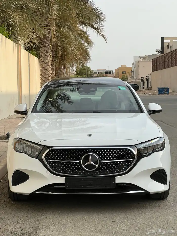 مرسيدس E200 موديل 2025 عداد 7 آلاف كيلو على ضمان الجفالي 4