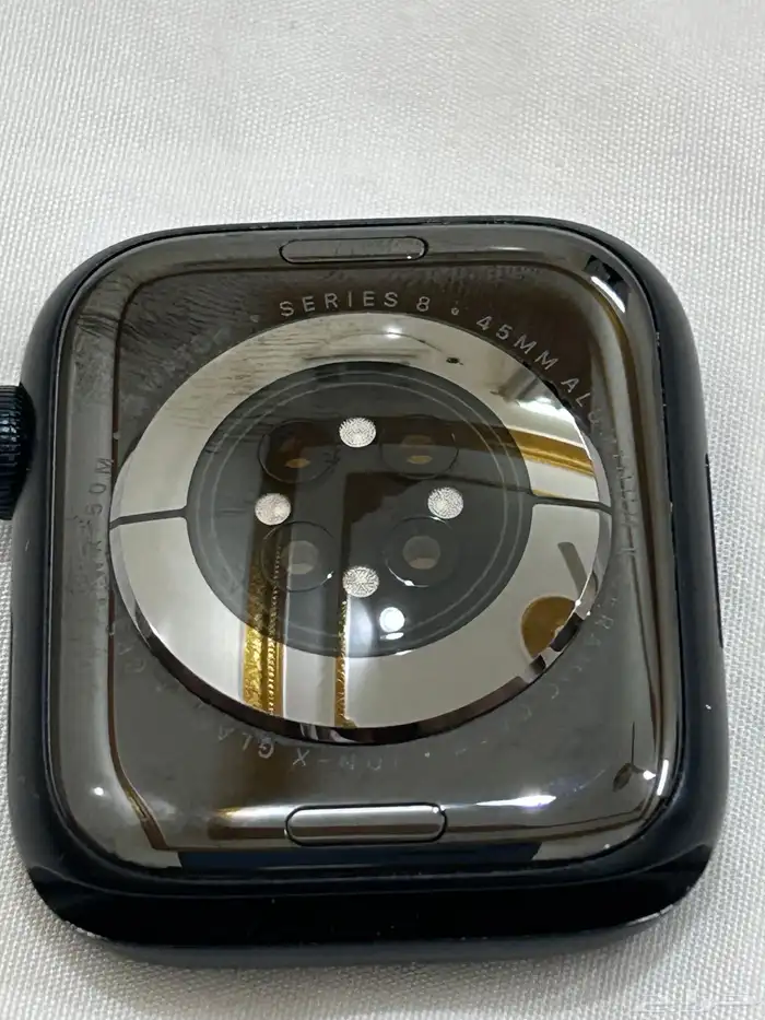 Apple Watch series 8 (GPS) إطار 45 مم-ألومنيوم 4
