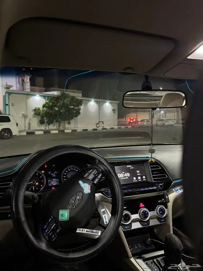 Hyundai ELANTRA 2019 half Full نص فل 3