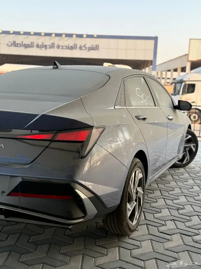 للبيع هونداي الانترا ( اصفار ) 2025 6
