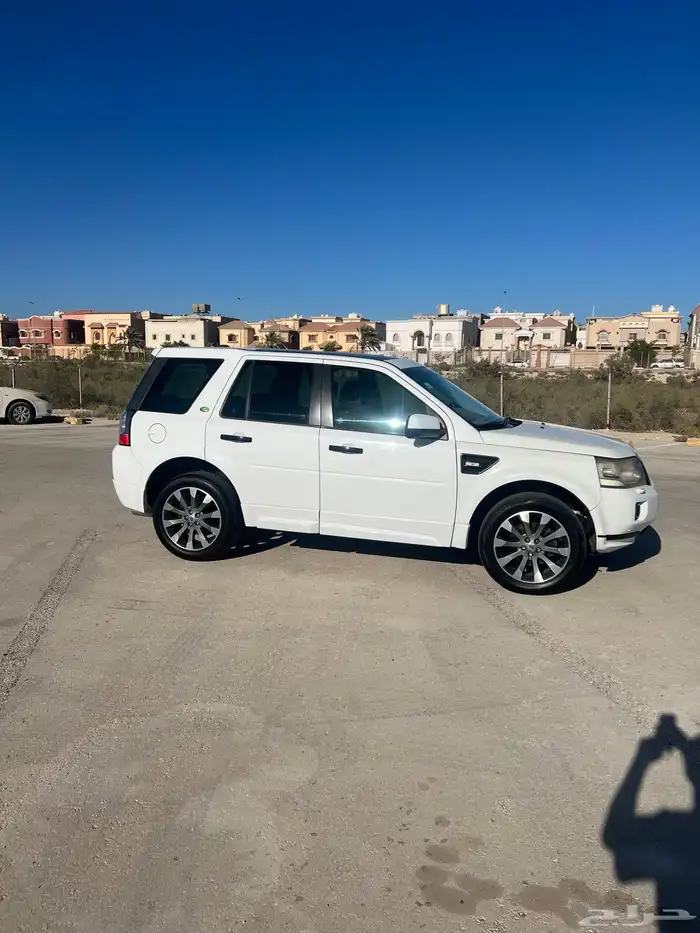 LR2 للبيع 2013 2