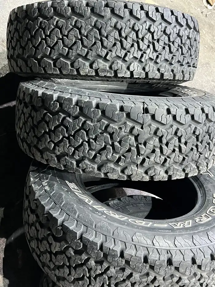 كفرات ماكسس حجري فتك مقاس 265 70 16 16