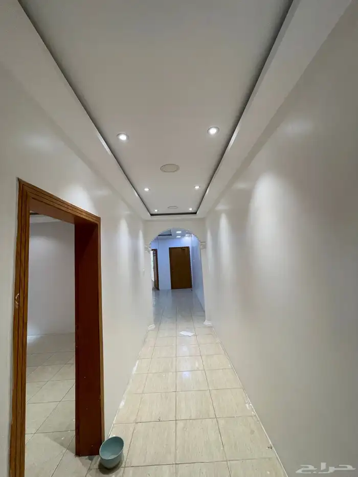 للبيع عماره في حي غرناطه 10