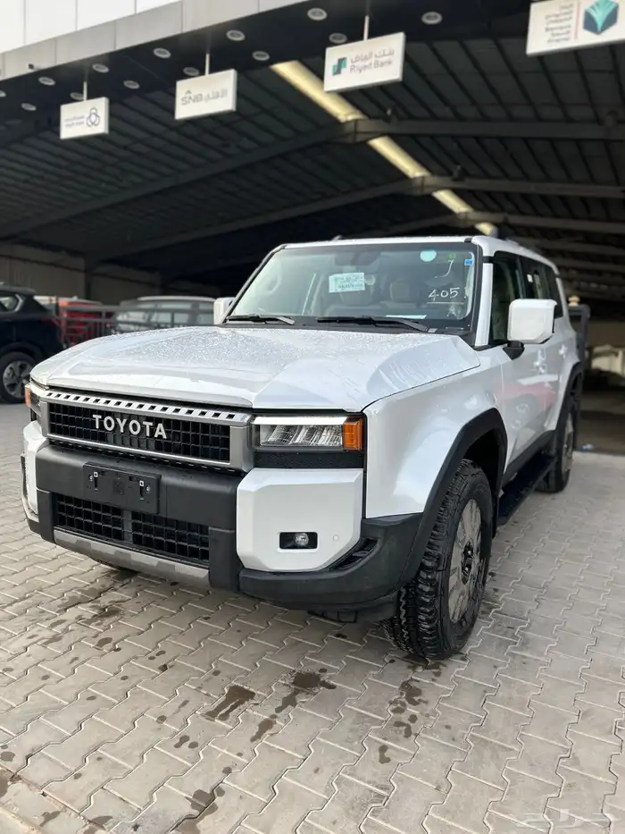 تويوتا   برادو TXL-2 ديزل ابيض 216660 شامل الضريبة 3