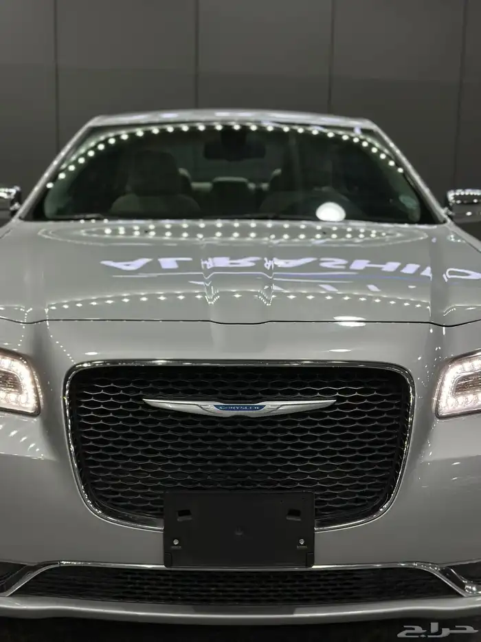 كرايزلر C300 فضي 2021 عداد 31 لدى معرض(عبيد الرشيدي) 15
